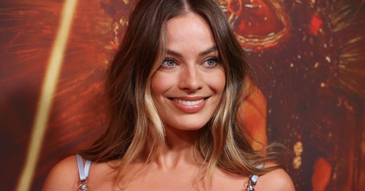 Margot Robbie baffled over her film Babylon flopping