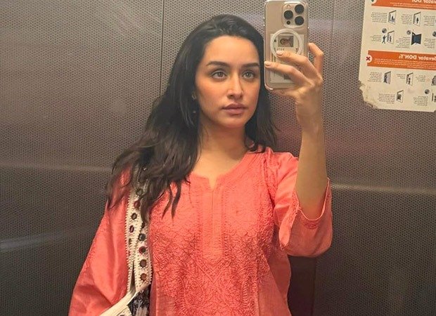 Shraddha Kapoor reveals her Aadhaar Card photo, wins hearts with adorable selfie : Bollywood News