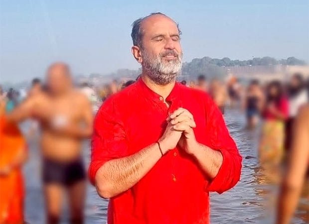 Aanand L Rai takes holy dip at Maha Kumbh, seeks blessings for Dhanush-Kriti Sanon’s Tere Ishk Mein : Bollywood News