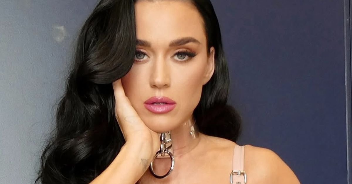 Katy Perry shares therapist's advice about negative reviews after album 'flop'